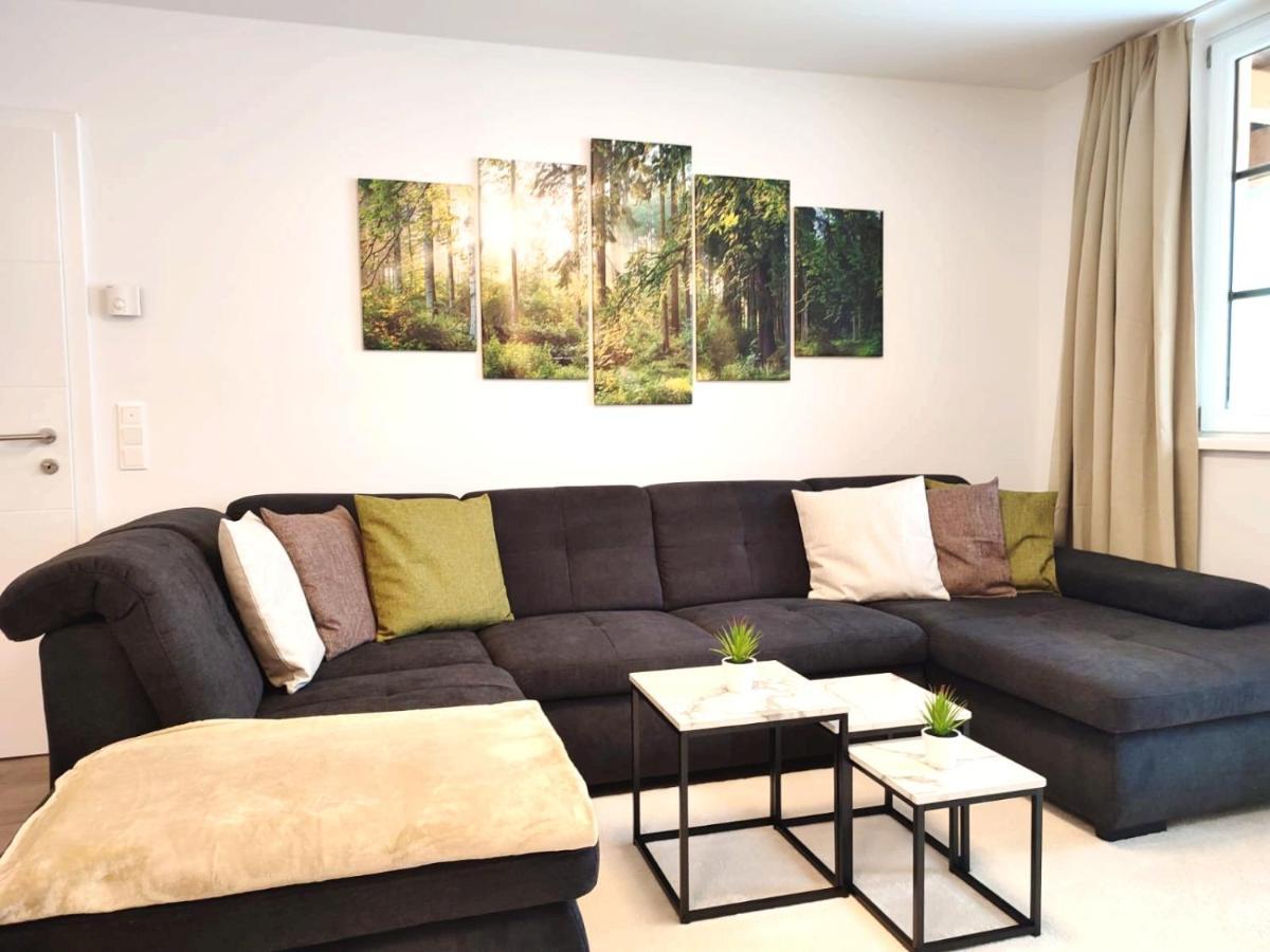 Modern Mountain Apartment - Free Parking & Sauna オーバータウエルン エクステリア 写真